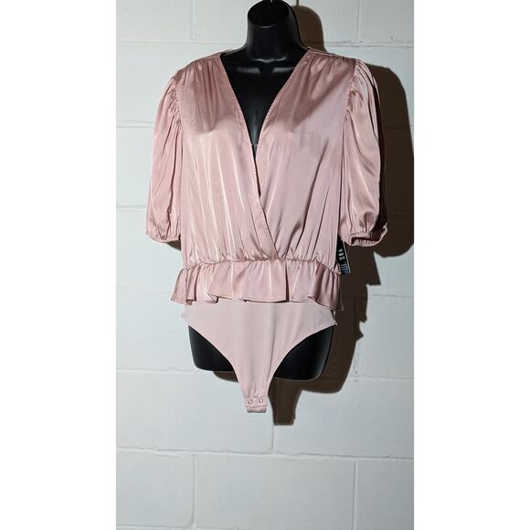 NWT EXPRESS Satin Bodysuit Top Ruffle Short Sleeve V Neck Wrap Blouse Large - Picture 1 of 5